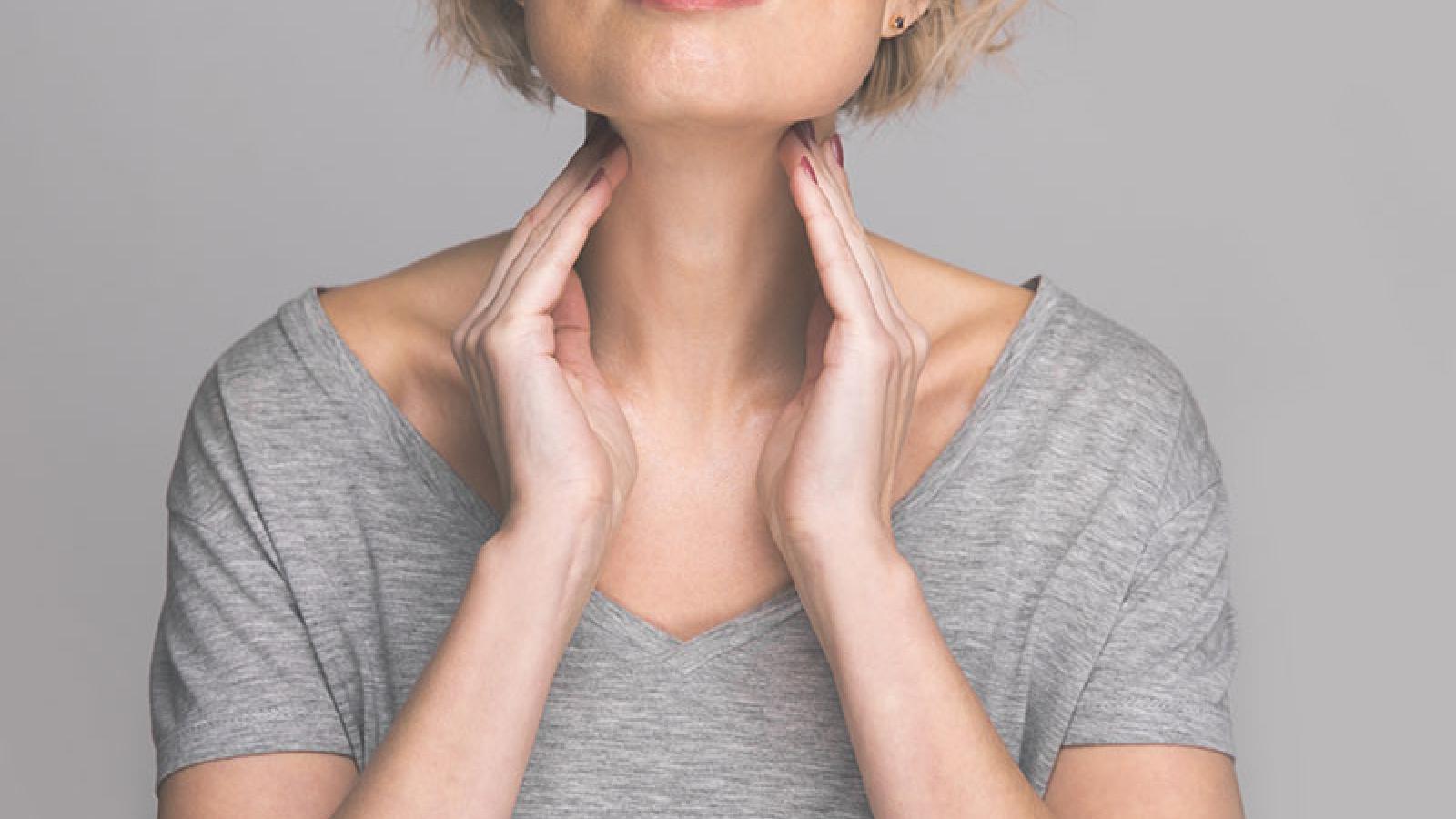 Common Signs of Thyroid Problems